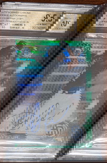 2019 Bowman Chrome Rookie Autographs Green Refractors Fernando Tatis Jr. BGS 9.5 61/99