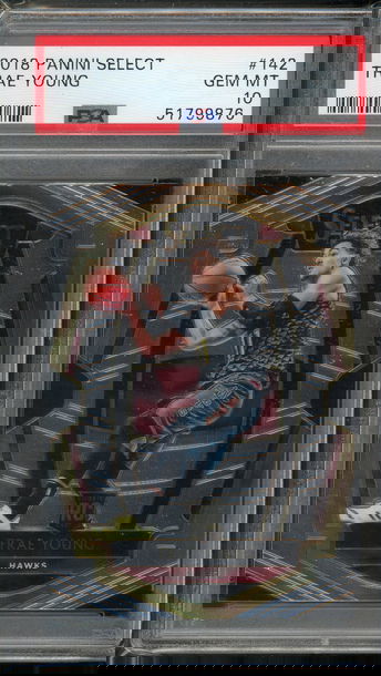 2018 Select Premier Trae Young PSA 10 