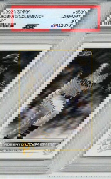 2022 TOPPS #530 ROBERTO CLEMENTE PITTSBURGH PIRATES PSA 10 SSP VERY LOW POP RARE