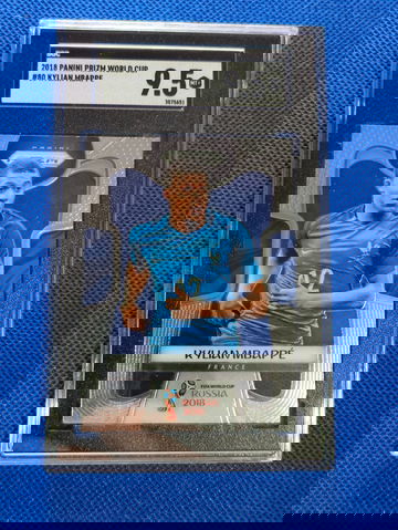 2018-19 Prizm World Cup Kylian Mbappe Rookie Card RC #80 SGC MT +France