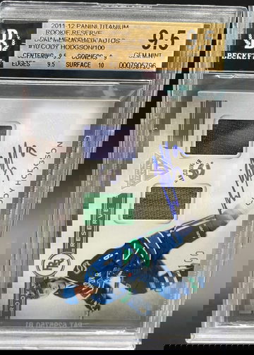 2011-2012 Panini Titanium Cody Hodgson Rookie Reserve Dual Memorabilia Autographs