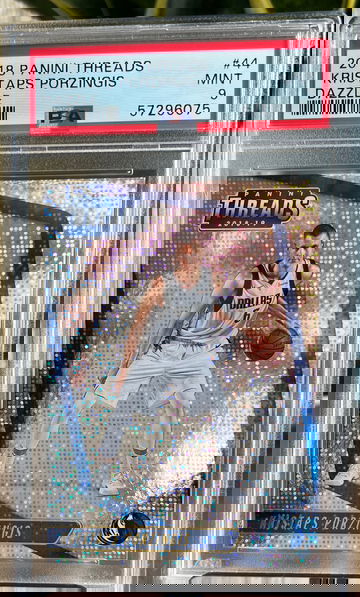 Kristaps Porzingis 2018 Panini Threads Dazzle #44 PSA 9 MINT Low Pop 🔥📈