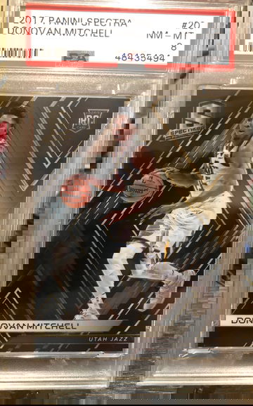 2017 Spectra Donovan Mitchell RC PSA Rookie