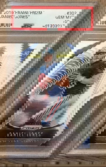 Daniel Jones Prizm PSA 10