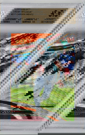 2017 Select Prizm Tri Color /99 Carson Wentz BGS 9.5