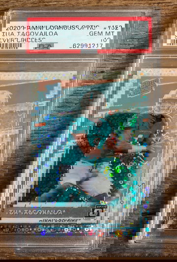 PSA 10 GM 2020 DONRUSS OPTIC SILVER CIRCLES 63/125 TUA TAGOVAILOA #152