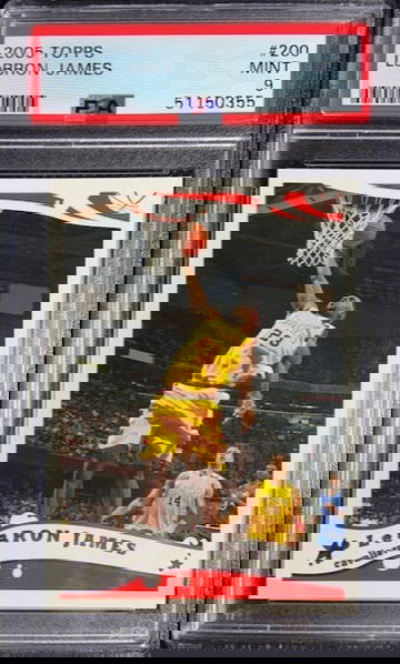 2005-06 Topps Lebron James #200 PSA 9 MINT Cleveland Cavaliers 