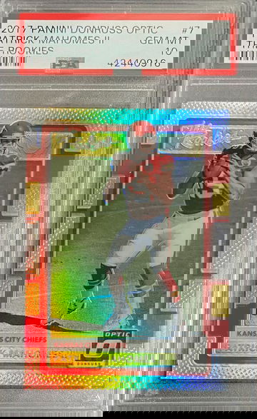 2017 Optic Patrick Mahomes The Rookies Holo Rookie PSA 10 