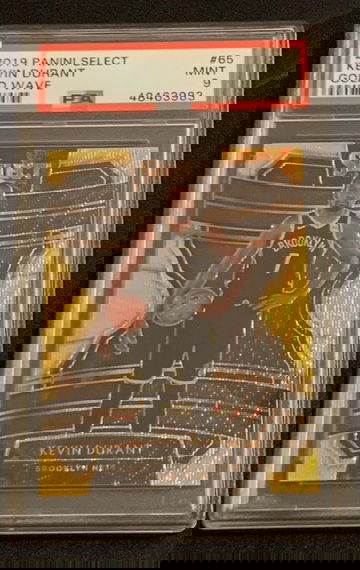 2019 Select Kevin Durant Gold Wave PSA 9