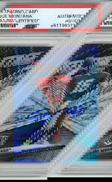 JOE MONTANA SIGNED AUTO 2021 PANINI MOSAIC CENTER STAGE SILVER 49ERS PSA/DNA