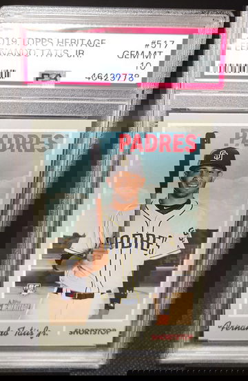 2019 Topps Heritage Fernando Tatis Jr PSA 10