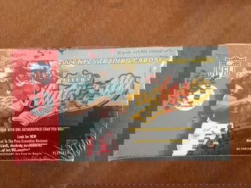 2004 fleer authentix football hobby box