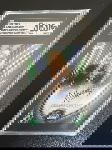 2022 Topps WWE Women’s Division Green Auto 11/75