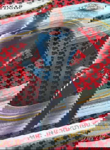 2025 Topps Chrome Disney Mr. Incredible Image Variation Mickey Mouse /28