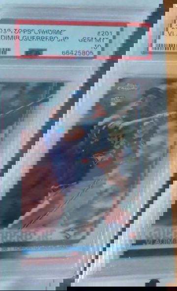 2019 Topps Chrome Vladimir Guerrero PSA 10