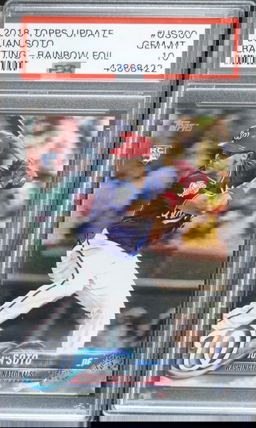 PSA 10 - 2018 TOPPS UPDATE JUAN SOTO RC #US300 RAINBOW FOIL 