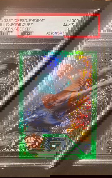 2023 Topps Julio Rodriguez green speckle PSA 9