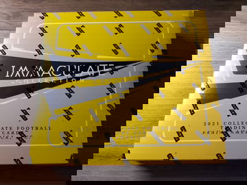 2021 Immaculate Football Hobby Box