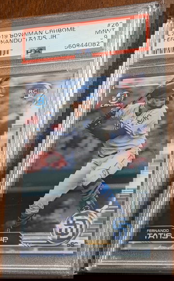 2019 Bowman Chrome Fernando Tatis Jr. RC PSA 9