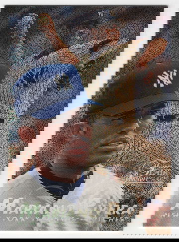 1997 FLAIR SHOWCASE ROW 0 MARIANO RIVERA # 142 HOF