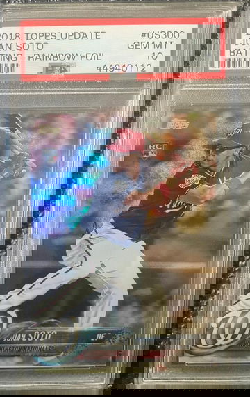 2018 Topps Update Juan Soto Batting-Rainbow Foil PSA 10