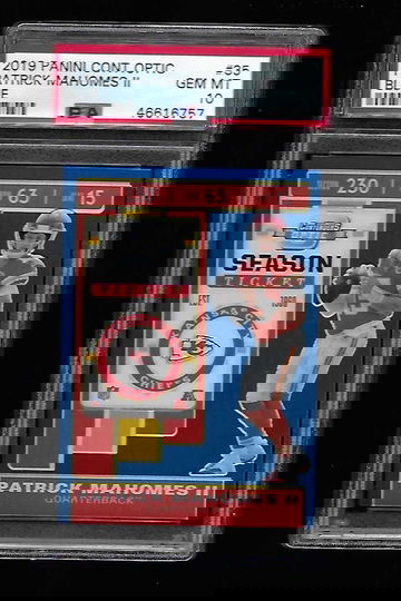 2019 PANINI CONTENDERS OPTIC HUNTER PATRICK MAHOMES II BLUE