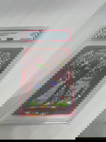 Tom Brady Prizm 2020 Cracked Red Ice #255 PSA 9 Buccaneers POP 17 