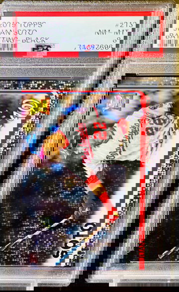 2019 Juan Soto Rookie Cup Black /67 PSA 8 