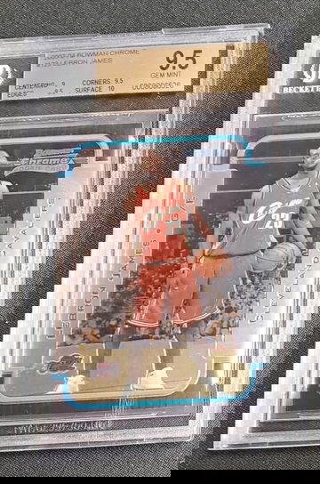 LeBron James 2003-04 Bowman Chrome #123 RC BGS 9.5