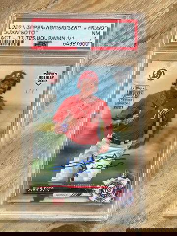 Juan Soto 1/1 2021 Topps Archives Auto 2017 Topps Holiday Bowman 