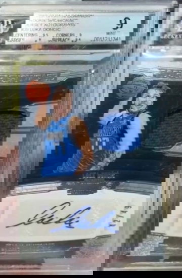 2018 Luka Doncic Panini Dominion Rookie Showcase Jersey Autographs /49 BGS 9