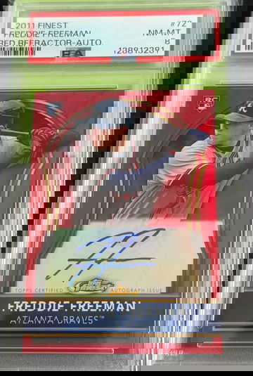 2011 Topps Finest Freddie Freeman Red Refractor - Autograph PSA 8 /25