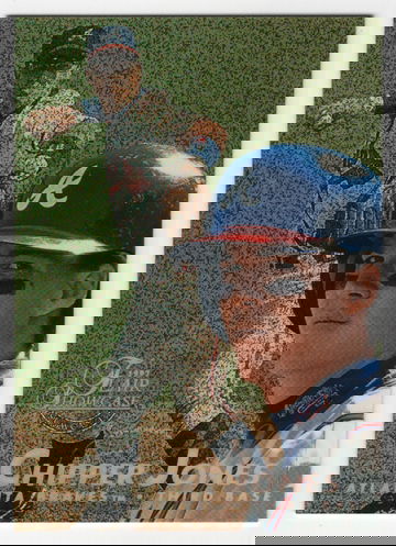 1997 FLAIR SHOWCASE ROW 0 CHIPPER JONES # 10 HOF