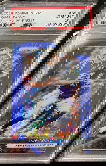 2018 Panini Prizm Tom Brady Blue Scope Prizm PSA 10