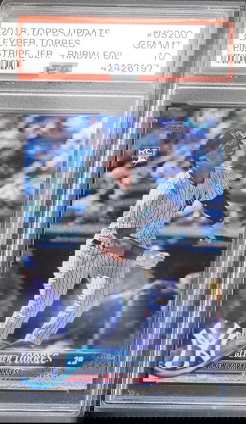 PSA 10 - 2018 TOPPS UPDATE GLEYBER TORRES #US200 RAINBOW FOIL