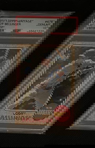 Cody Bellinger 2017 Topps Heritage Action Variatio. 