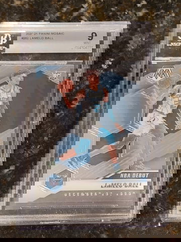 LaMelo Ball RC Rookie NBA Debut #262 2020-21 Panini Mosaic #262 Charlotte BGS 9