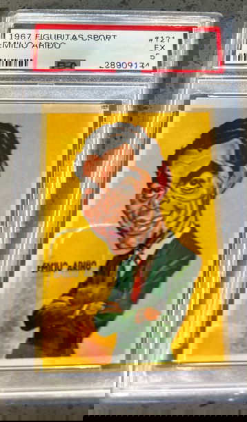 1967 Figuritas Sport Emilio Arido PSA 5