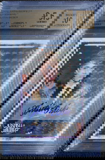 2011 Panini Bieber 2.0 Justin Bieber Holo Auto BGS 9.5/10 Auto 