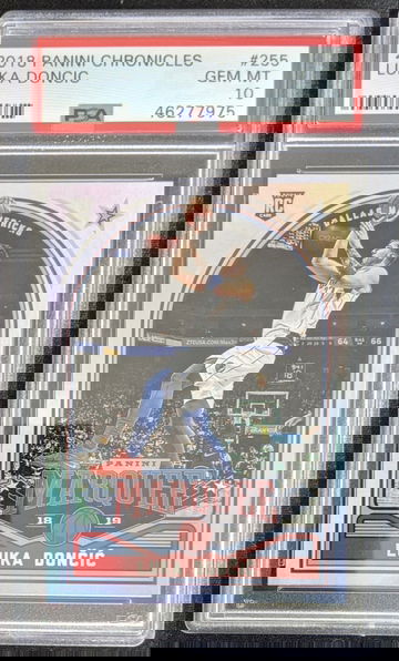 2018-19 Luka Doncic Chronicles #255 Marquee