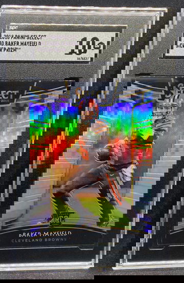 BAKER MAYFIELD 2018 Panini Select Field Level #30 Silver Prizm Rookie - SGC 10