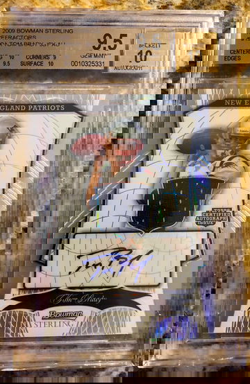 2009 Bowman Sterling Tom Brady Refractor Patch Auto 9.5/10 with 2 10's