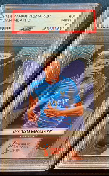 2018 Panini Prizm World Cup Kylian Mbappe Rookie PSA 9