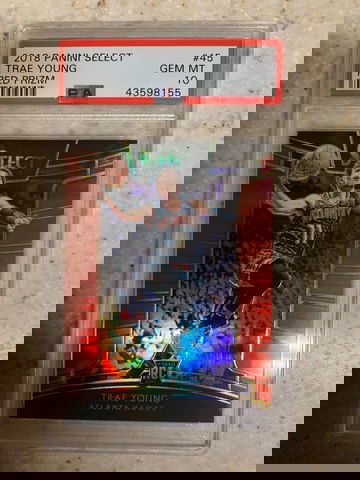 2018 Select Red Prizm /199 Trae Young PSA 10