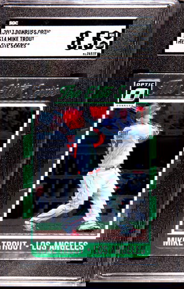 2017 Donruss Optic Elite Series #14 Mike Trout SGC 8.5 NM-MT+