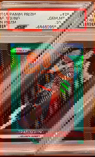 2018-19 panini Prizm Trae Young Green Prizm PSA 10