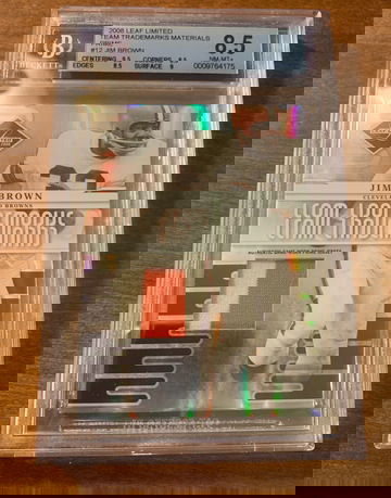 Jim Brown 2008 Leaf Limited -- #'d / 50 -- Game worn Jersey