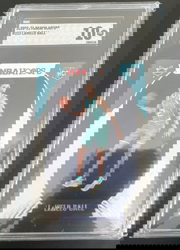 2020 Panini Hoops Lamelo Ball RC # 223 SGC10