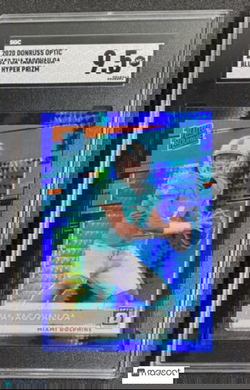 Tua Tagovailoa 2020 Donruss Optic Blue Hyper Rookie #152 Dolphins RC SGC 9.5