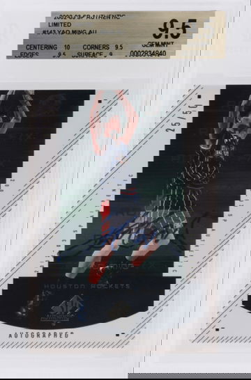 2002 SP Authentic Yao Ming Rookie F/X Limited Autograph RC /50 BGS 9.5